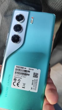 للبيع كارتون بعده بجيسه 07834478653