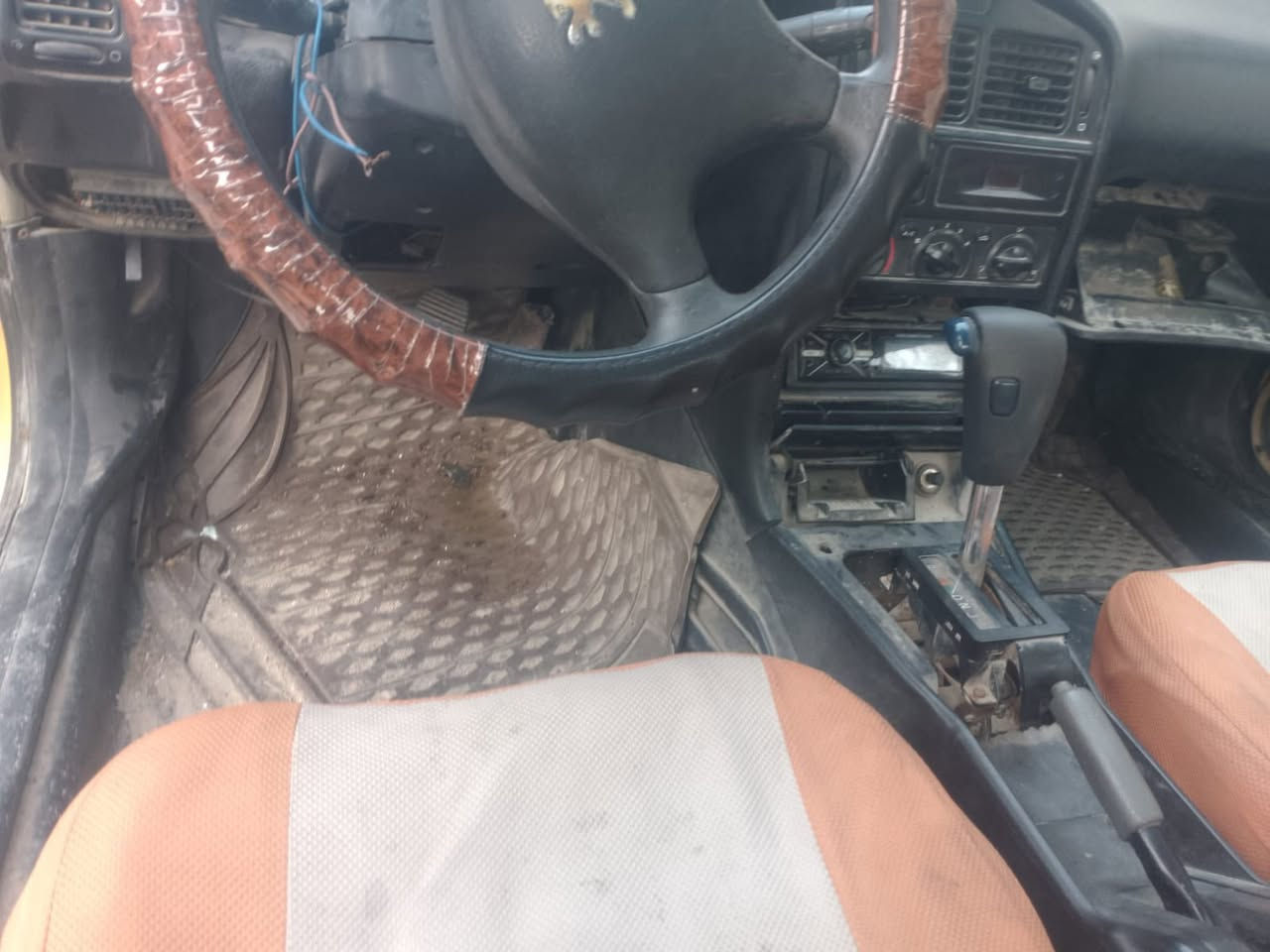 السلام عليكم
للبيع بيجو محور كير اوتوماتيك
محتاج واريد ابيعه راعيه موجود
تريد وكالة او تحويل 
مكاني البصرة ***********
20وبيه مجال للشراي
