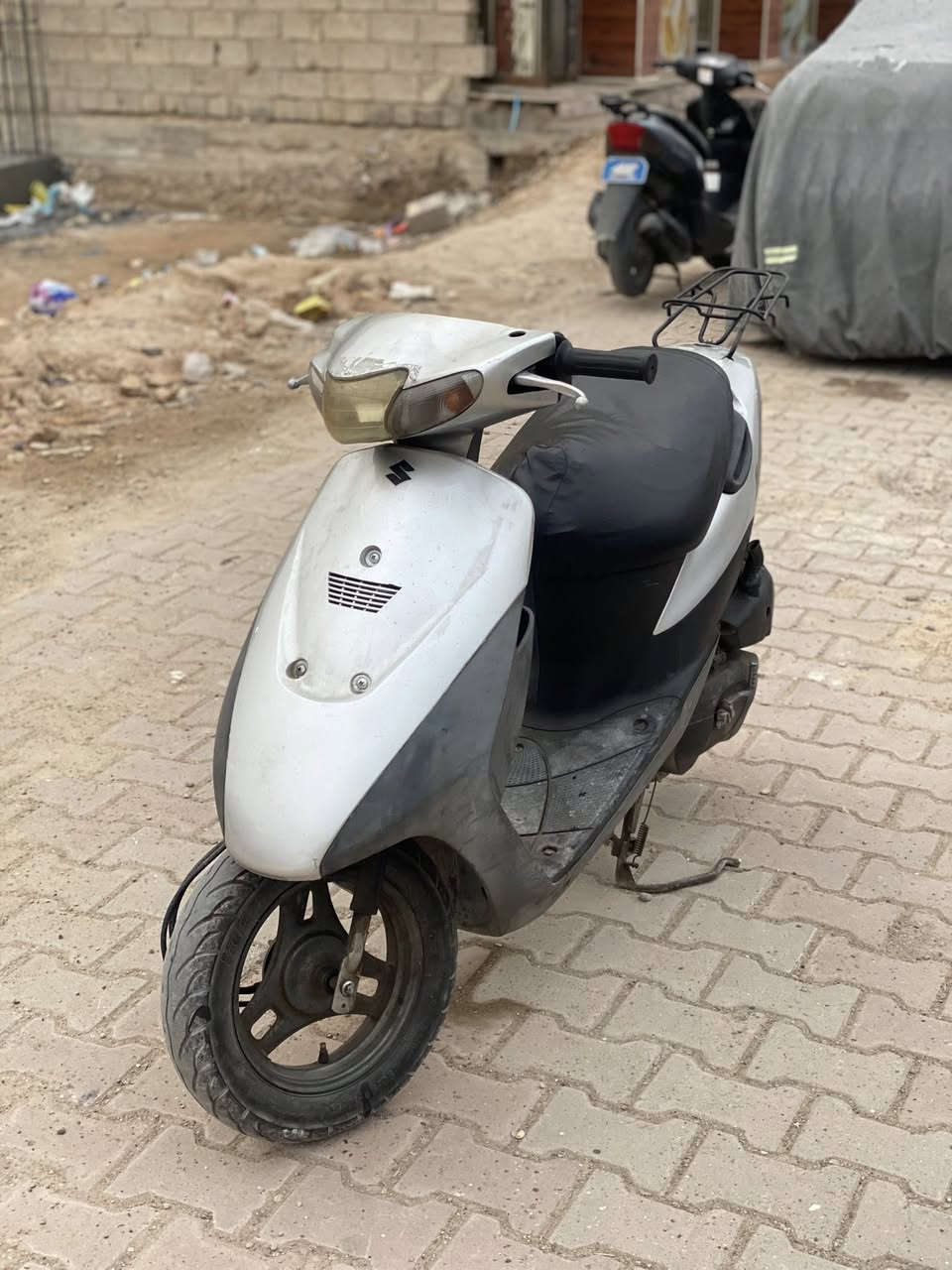 دراجة ساسوكي للبيع نضيف رمبة كلشي شغال بيهة مكاني تكريت سعر 480 تواصل خاص  واتساب ***********
