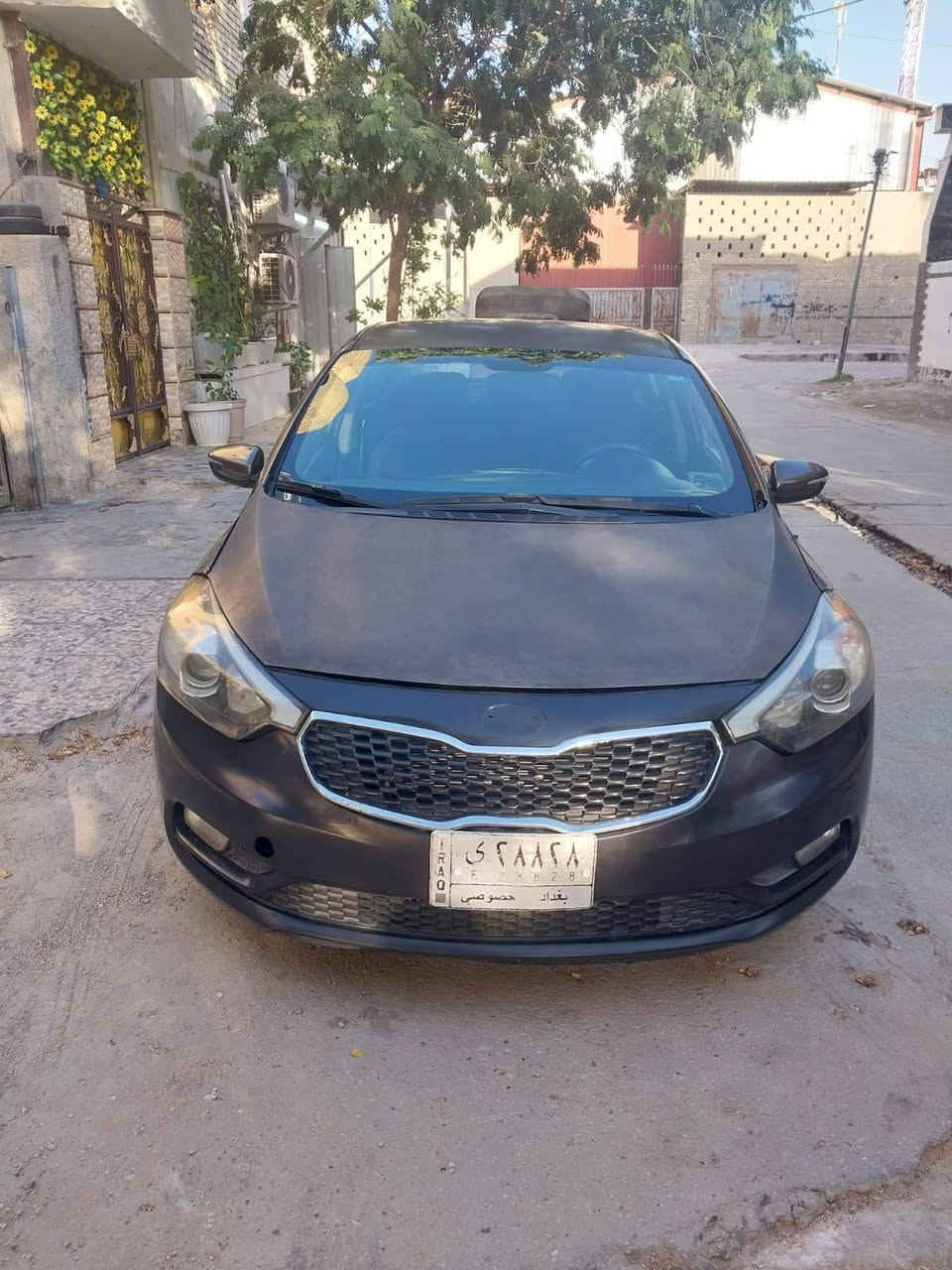 كيا فورتي موديل ٢٠١٥ السياره جديده كير مكينه صدر تبريد كفاله حادثها جاملغ وبنيد مبدلات مكان السياره بغداد جميلة ***********

