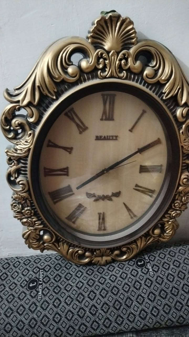 ساعة جذارية السعر 20 الشراي يطب خاص


**إذا كنت صاحب هذا الإعلان وتريد حذفه لأي سبب، رجاءا أرسل رسالة إلى الدعم الفني**