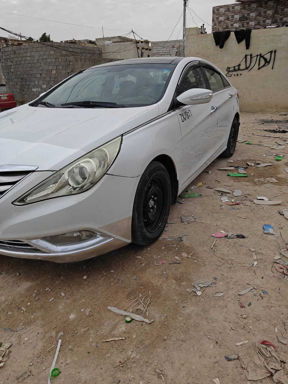 سلام عليكم للبيع ومراوس .بجينيسس فقط ...
سوناتا مديل 2011 خليجي رقم بغداد بسمي .

جاهزه من كلشي 

بيه قطتنين باب الخلفي ونص الجاملغ الخلفي 

تخم تاير جديد 

مكاني نجف ***********
