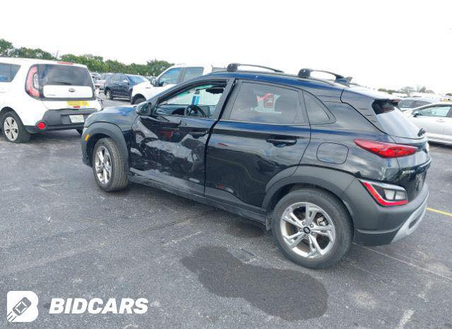 كونا وارد امريكي موديل 22 حادثهه باب السائق فقط والسونار مرفق مع الصور ماشيه 24 الف مكينه 2000 
بصمه
شاشه كبيره كار بلي
رادار
اوتو ستوب
وباقي المواصفات 
بدون فتحه وبدون جلد
كلش نضيفه السياره رقم بغداد انگليزي
 السعر 155           ***********
