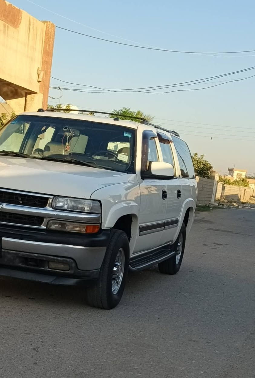 السلام عليكم
(للبيع او مراوس حسب القناعه) جمسي فحل موديل 2004
 رقم بغداد سنويه الحد 2027 شرط التحويل ولغرامات 
السياره تخم تاير برجستون جديد منضومه غاز 80 لترر
منضومه زينون شمسي تبريد ثلج❄ خطه كركوك بغداد 
السياره مكفوله من ضربه ونقل جثه السياره عل بلاد 
فقط بيه طبه بلكير اول تنميره السعر ١٢٥ وبيه مجال 
مكان السياره كركوك
 الشراي ينتصل بل رقم ***********
