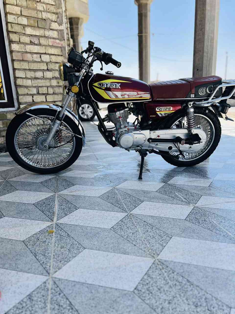 سلام عليكم دراجة تايكر 4 كير مديل 24 وراق بغداد سعر 650 بيها مجال عنوان واسط عزيزية رقم هاتف ***********
