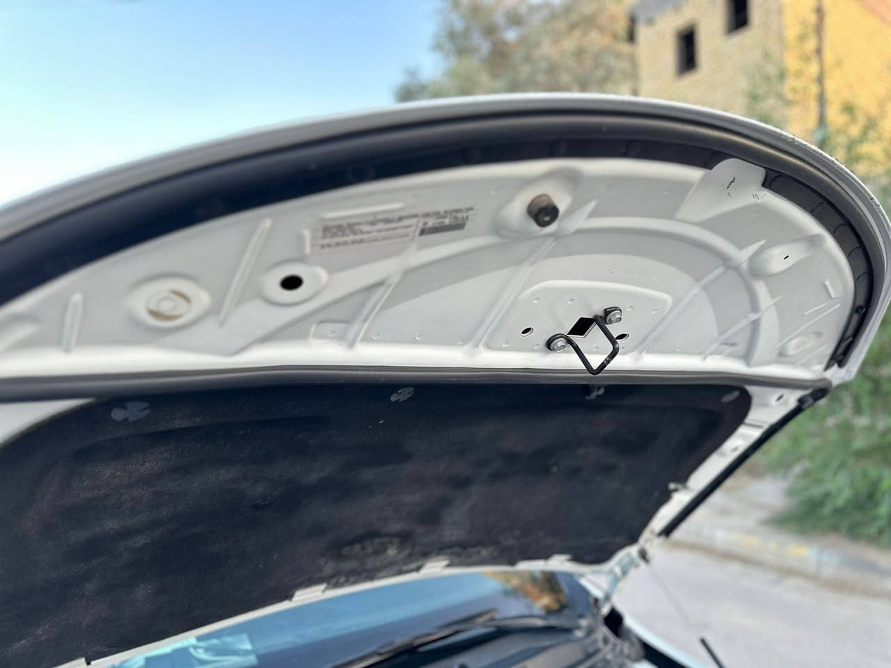 C200 موديل 15 فول مواصفات عدا لفتحه ضربه بس قبق الجنطه مبدل جديد   رقم بصره انكليزي بسمي سنويه 28 مكاني البصره القرنه السعر 120     ***********
