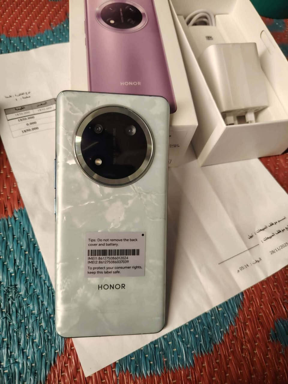 للبيع او مراوس بأحدث عادي اطي فرق  هونر اكس ٩ سي
ذاكرته ٢٥٦ عشوائي ١٢ 
نظيف جدا مكفول من كلشي 
غراضه  كامله استعمال اسبوع فقط
مكاني كركوك / دبس
للاستفسار اتصل ***********
