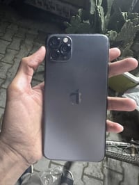 ايفون 11 برو ماكس • ضربة بالنص • مبدل