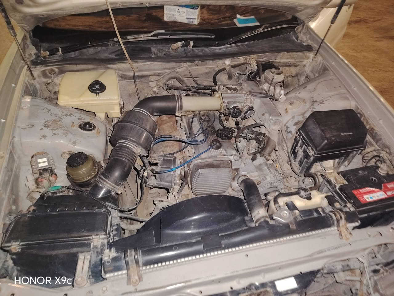 السلام عليكم كرسته مكينه و گير و حداديه  نعمة تبريد حلو كهربات كله شغاله سياره  بسمي تحويل ثاني يوم رقم  نگليزي بصره سياره حلوه  سعر 50
ستفسار ***********
