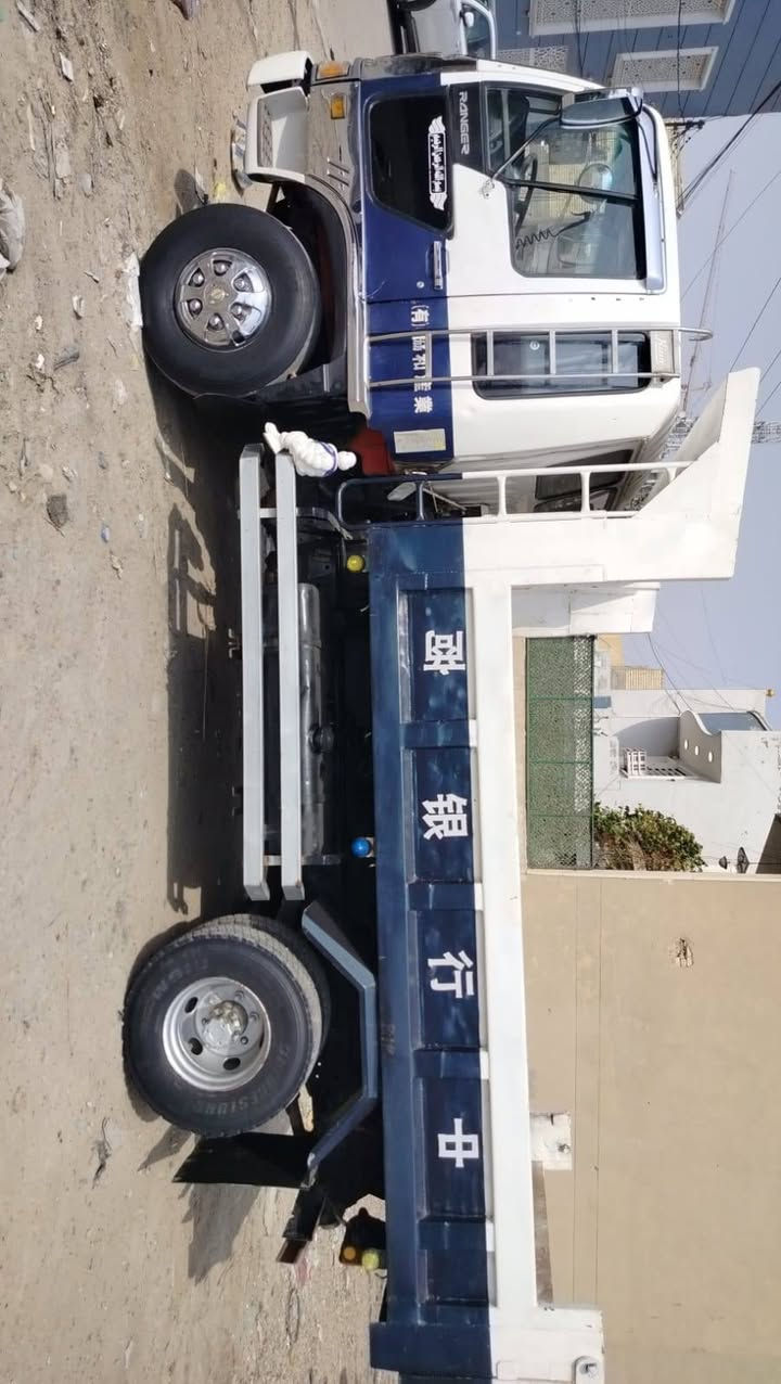 هينو طيره للبيع في بغداد موديل رقم ***********
