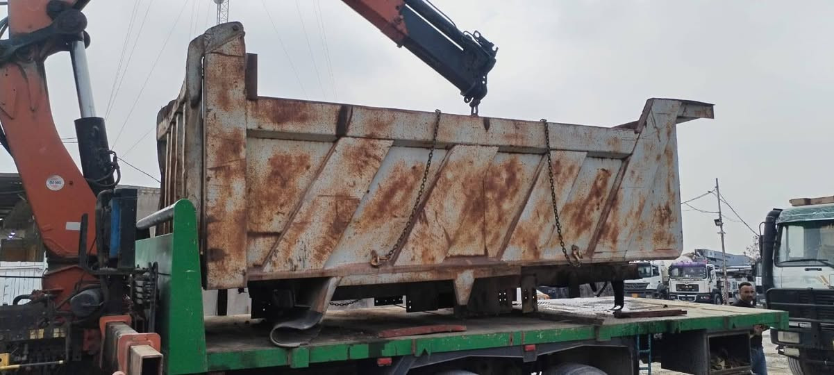 بدي البيع خمسه متر ***********  ***********
