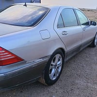 للبيع موديل 2003 AMG فول 1/1 رقم بصرة بإسمي السيارة رادار  باب طويل اص...