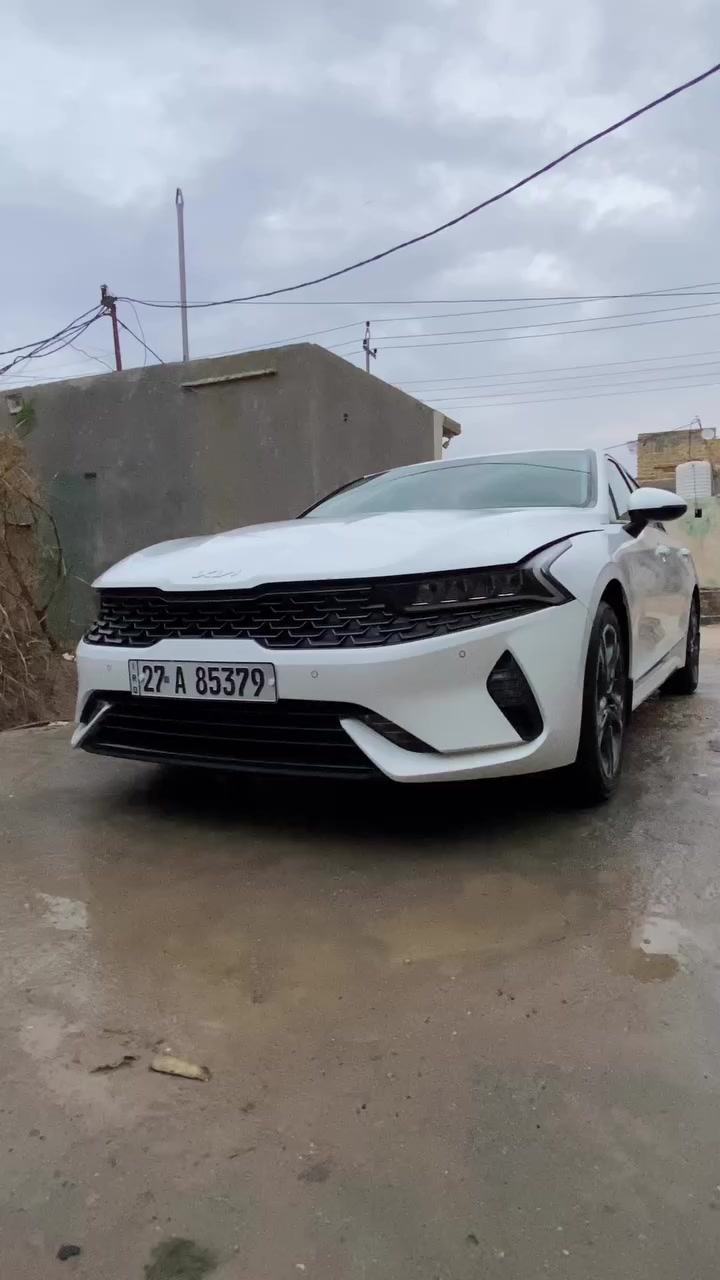 للبيع K5 موديل 23 وارد خليجي ويل 18 كشن كهرباء تبريد لمس تشغيل عن بعد محرك 2000دوش مواصفات الخليجي المعروفه  للاستفسار الاتصال ***********
