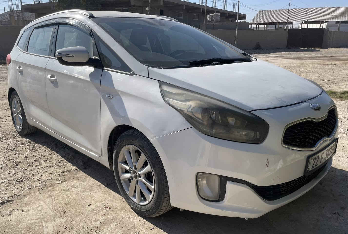 كيا كارينز 7 راكب محرك 2000 دوش
2014 مكانات صبغ اليع حزام سعر مناسب
شاشه / كامره / مري شفط / اشاير بالمري
كشنات جلد / تخم تاير / تبريد ثلج 
رقم اربيل الجديد سنويه ب اسمي 
السعر 115 وبيها مجال ‭0770 081 1555‬
