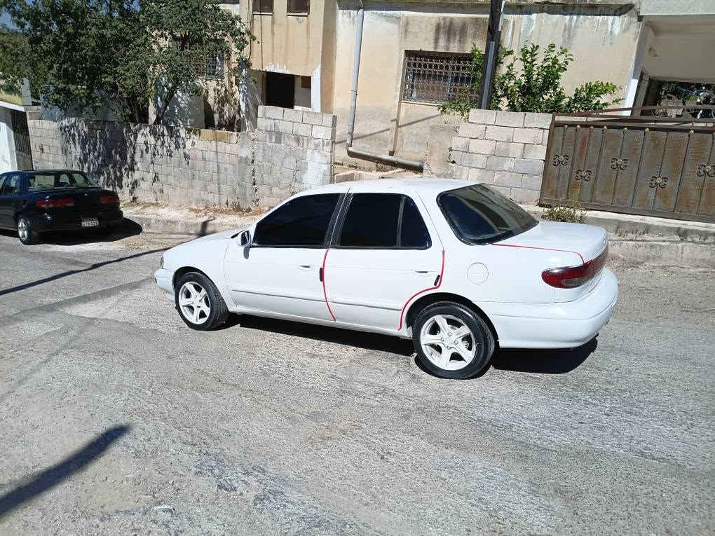 كيا سيفا ون ٩٥
مرخصه سنه كامله 
ماتور دبل فحص 
قير عادي فحص 
دهان جديد 
كوشوك نضيف 
هيئه أماميه جديده بالكامل 
السعر حررررق 🔥  1150🔥
السياره موجوده باربد لواء بني كنانة 
للتواصل 0779400062


**إذا كنت صاحب هذا الإعلان وتريد حذفه لأي سبب، رجاءا أرسل رسالة إلى الدعم الفني**
