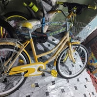 بايسكل بناتي لونين حجم26 للبيع ماتواجد خاص بس واتساب 07904371715