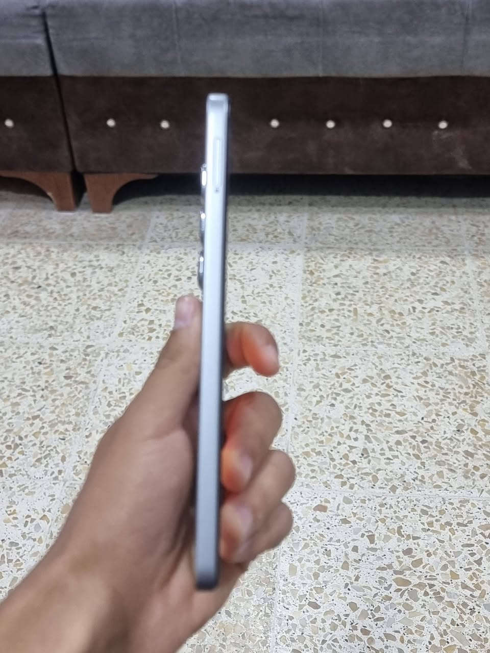 السلام عليكم
متاح جهاز انفنكس هوت 50 
جهاز كلش نضيف جلخ مابي 
ذاكره 256 
لون تيتانيوم المرغوب
بطاريه عملاقه 5000
 جهاز بي بصمه وجه وبصمه اصبع 
شاشه 120 هيرتز 
جهاز معا ملحقاتو كامله
جهاز احلى من الصور مستخدم شي جدا قليل جهاز مال بيت 
السعر 170 وبي مجال مراوس ويا اندرويد فقط


**إذا كنت صاحب هذا الإعلان وتريد حذفه لأي سبب، رجاءا أرسل رسالة إلى الدعم الفني**