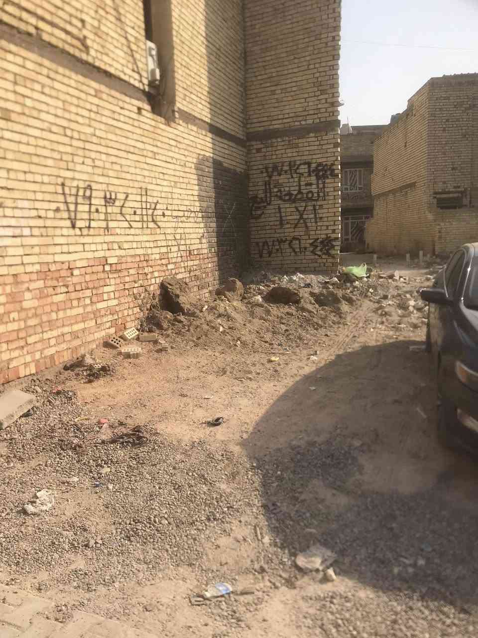 (زراعي شاكر العاني)
المساحة 100 متر مربعة
‎الواجهة 10 متر
النزال 10 متر 
قرب مولدة كاظم الدراجي
وراسلني ادزلك الوكيشن
سند 25 طابو زراعي 
‏‎تكون المكاتبة مع صاحب الارض الرسمي ويكون العقد والاقرار بأسم المشتري مباشرةٍ
‏عرض‎ الشارع 8 متر مقرنص
المنطقة كاملة البناء
‏‎( الخدمات ماء كهرباء مقرنص مجاري) 
واي ضمانات قانونية اني حاضر  

 (***********)
(***********)
للأستفسار ابو عابدين
