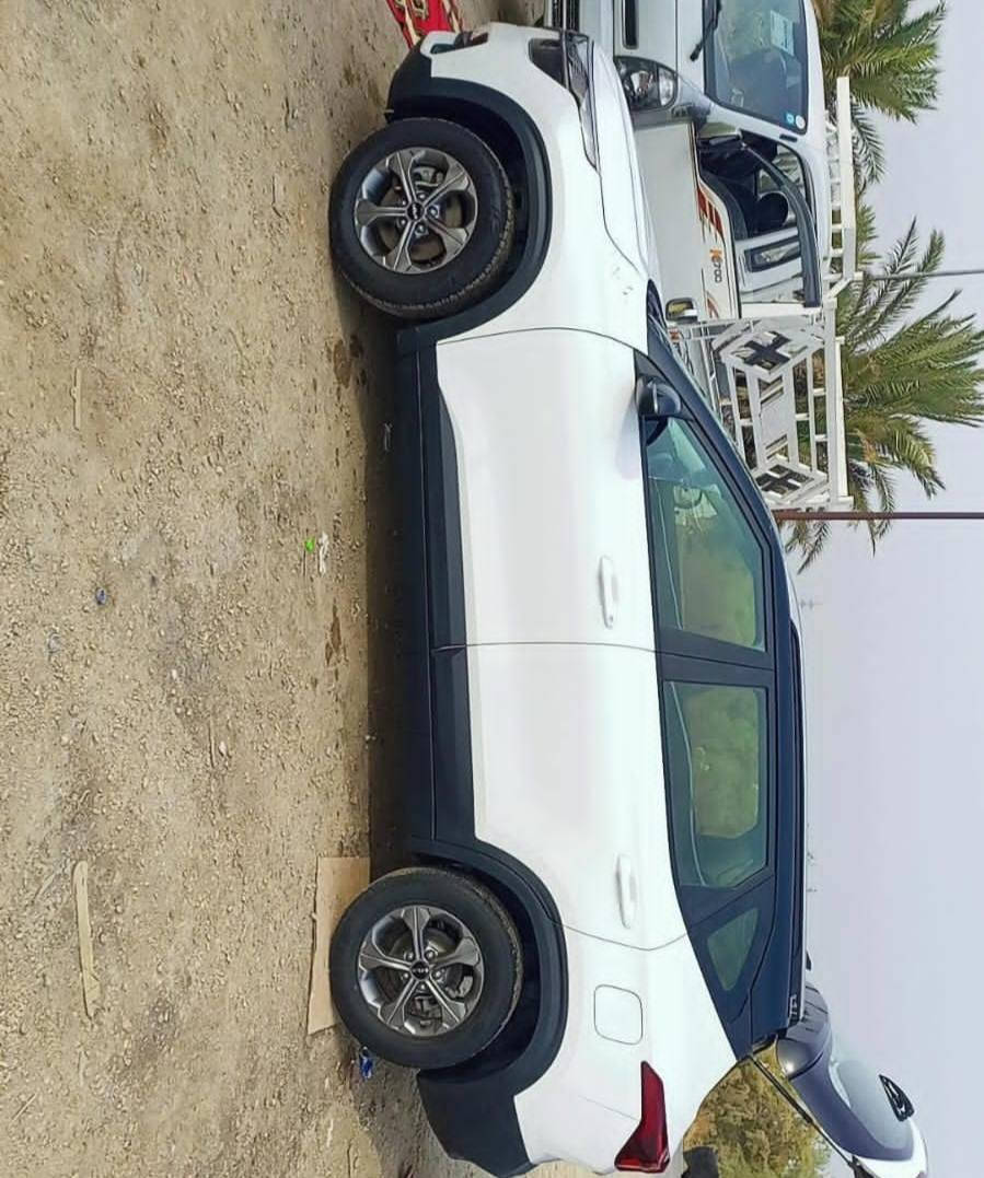 السلام عليكم
كيا سيليتوس موديل 2022 وارد كوري 
مكفولة كفالة عامة 
السونار موجود بالصور👇
بدون رقم
تترقم جميع المحافظات 
العنوان السماوة 
بيع او امراوس 
السعر 150 وبيها مجال 
للأستفسار اتصال 
***********
