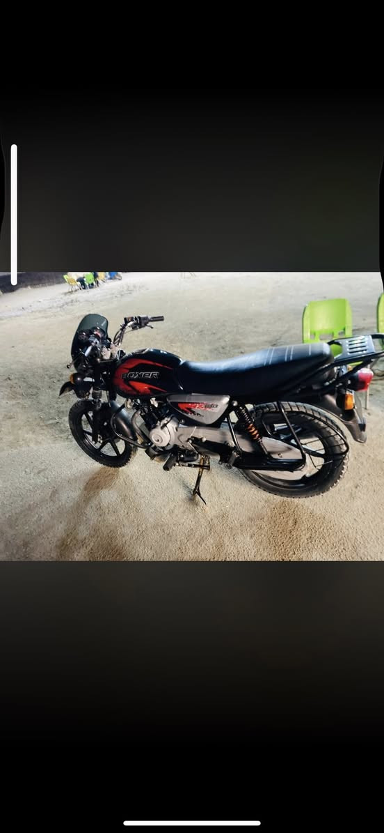 دراجه بوكسر للبيع مديل 22طالعه ب24اخوان دراجه مكفوله كفاله عامه سعر 1800وبيه مجال للتواصل ***********  وتساب فق
