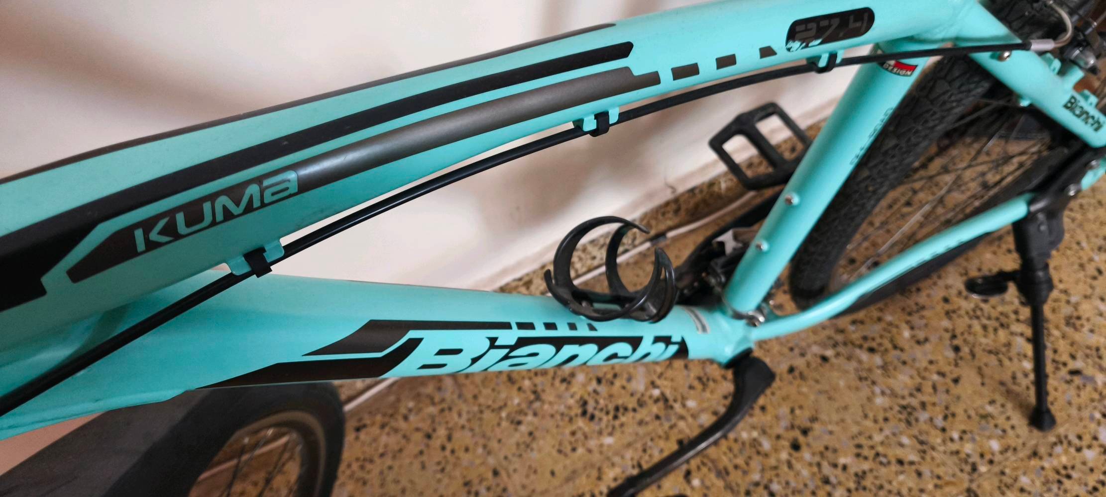 بايسكل حجم 27.5 فول مواصفات معدن المنيوم كير ويدات من شيمانو تايرات ياباني اصلي قفل دبل 