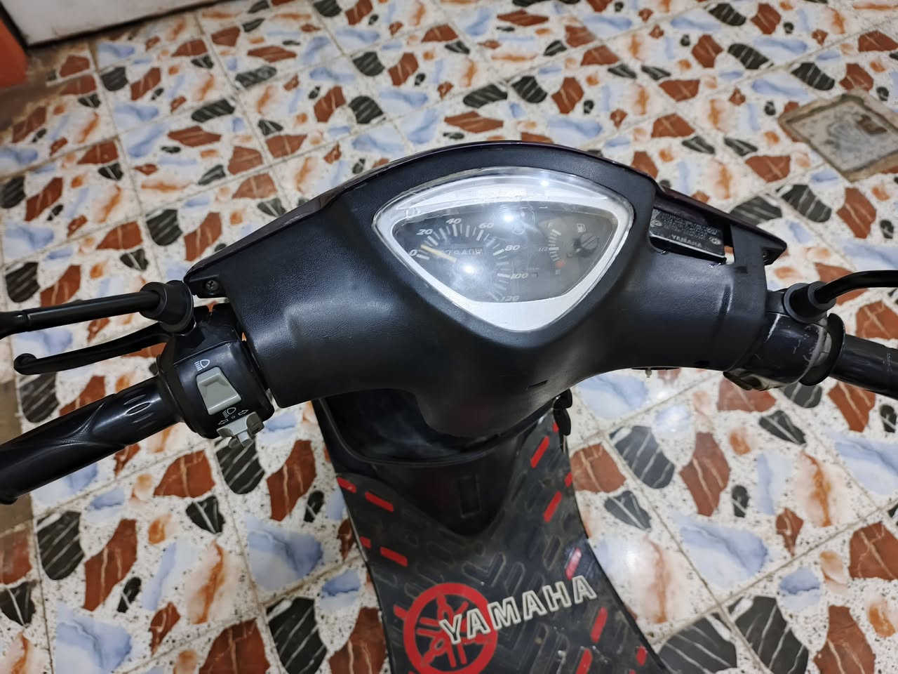 دراجه ماكس عدله شغاله من الطول لطول بوشه  مزوده رياضي 55 دبلات رياضي رافع وصط رياضي  كزوز رياضي دبل ولف سلف رياضي باتري 55جديد الدراجه كامله من كلشي دكه هندر سلف كهرباء كله شغال ماتذب عليه ربع  تزويد شبابي فول الشراي يتصل ماجاوب خاص ولا تعليق ***********العنوان المدينه الهوير
