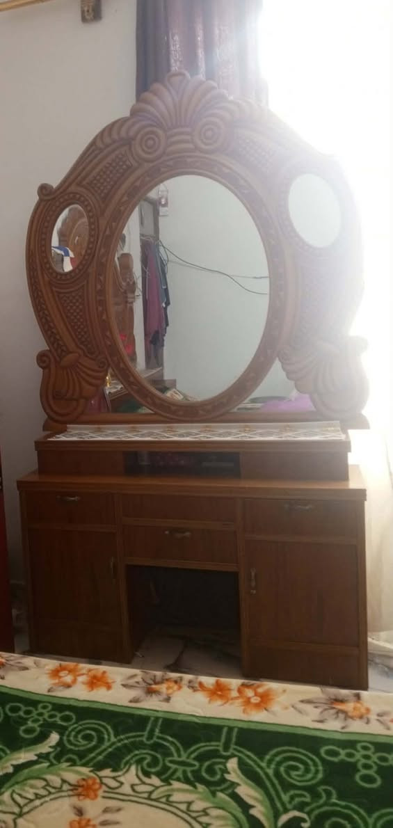 مكلفة بنشر
غرفة خشاب تسكام نضيف كل اضرار مابيها ٦قطع استخدام 
قليل شراي يرسلني ودز رقم راعيه


**إذا كنت صاحب هذا الإعلان وتريد حذفه لأي سبب، رجاءا أرسل رسالة إلى الدعم الفني**