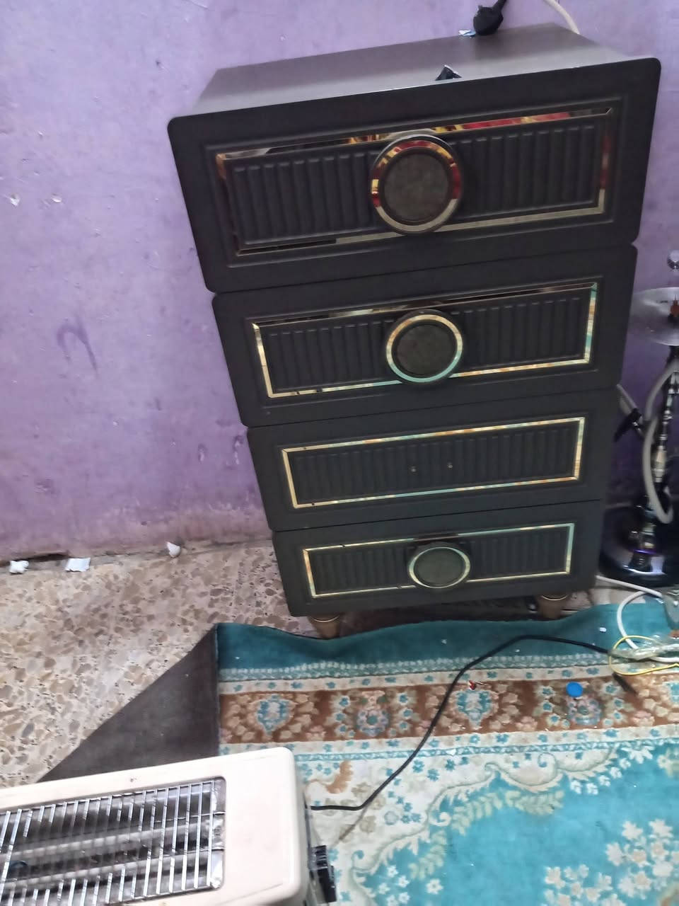 غرفه نوم تركيه مستعمله نضيفه سعر 400الف وبيه مجال  للاستفسار الاتصال على الرقم تالي ***********
