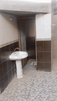 سلام عليكم مشتمل للايجار خلف جامع التقوى 
غرفة وحدة وصاله ومطبخ واستقبال وكراج كما موضح في الفديو بدل الايجار 300
للاستفسار الاتصال على الارقام التاليه
***********
***********
