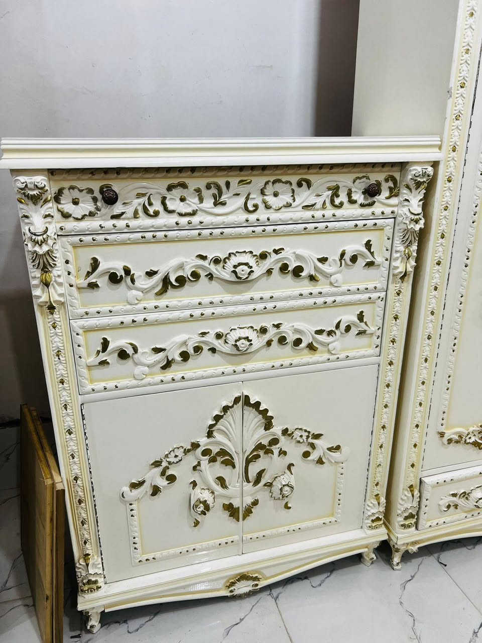 معرض الميار للأثاث المنزلي
🔹 توجد غرف بالالوان المميزة ✨
🔹 صورة الغرفة والالوان طبق الاصل 100‎%‎ ✨

✨يتوفر موديلات باسعار مناسبة وتنافسية بالنقد والتقسيط المريح  ✨

💥💥عروض خاصة لحاملي بطاقة الكي كارد والماستر كارد جميع الغرف بالتقسيط المريح لمدة ١٨ شهر بدون مقدمة 💥💥

كل الي عليك زيارة المعرض واختيار الغرفه  🎭
ملاحظة /  يتوفر لدينا دواشك أسفنج مميز درجة اولى 

مع وجود كادر كامل للرد على إستفساراتكم واسئلتكم خلال دقائق معدودة على مدار ( 24 ) ساعة ✨

العنوان القياره قرية اجحله الشارع العام 
***********
***********

اتصال واتساب
