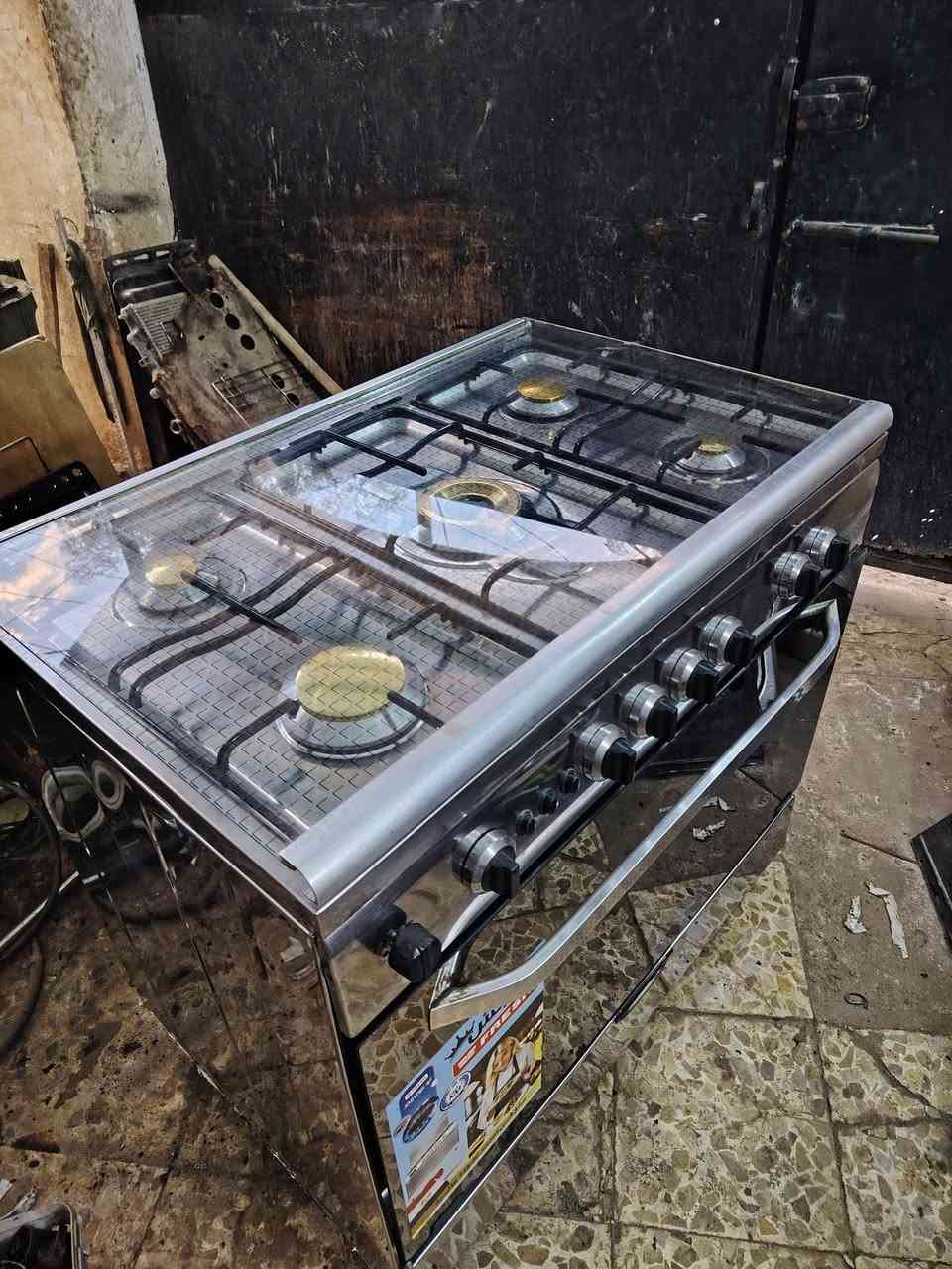 خمس مشاعل اخو الجديد فريش مصري  كلة شغال علفحص السعر ٢١٠ كربلا *********** وممكن مراوس بطباخكك  علما ان ااجديد مثل ٥٥٠
