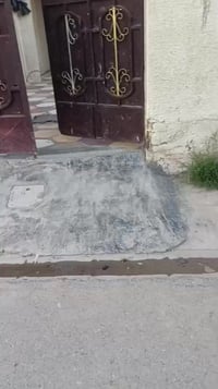 بيت للبيع • ٢٠٠م • حي الزهور