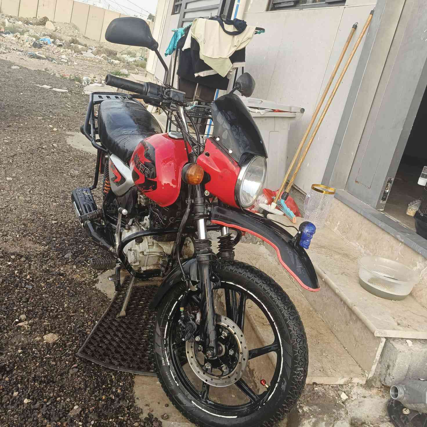 بوكسر للبيع مستعجل مستعجل السعر 750 بيها اوراق كامله الدراجه نضيفه خير من الله يرادلها تعديل فقط المو شراي لا يتعبني عندي ضرف ومستعجل ع بيعتها***********  متواجد وتساب وخط
