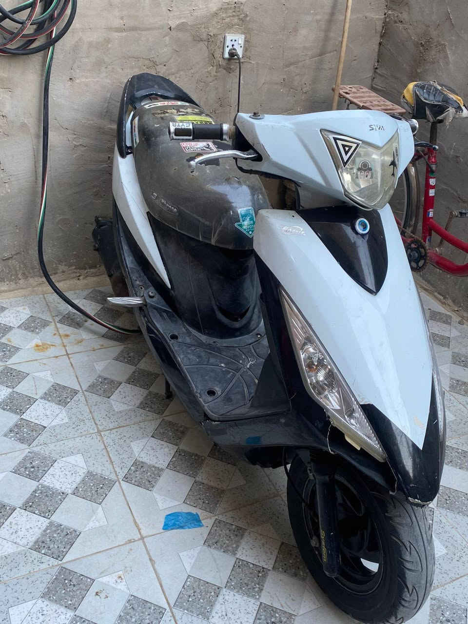 كوفه حي ميسان
٢٥٠ وبيه مجال بسيط
***********

