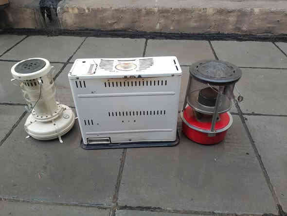 السلام عليكم للبيع صوبات 
كلمن أو سعره شغالات شرط
مكاني بغداد الكماليه 
رقمي ***********
