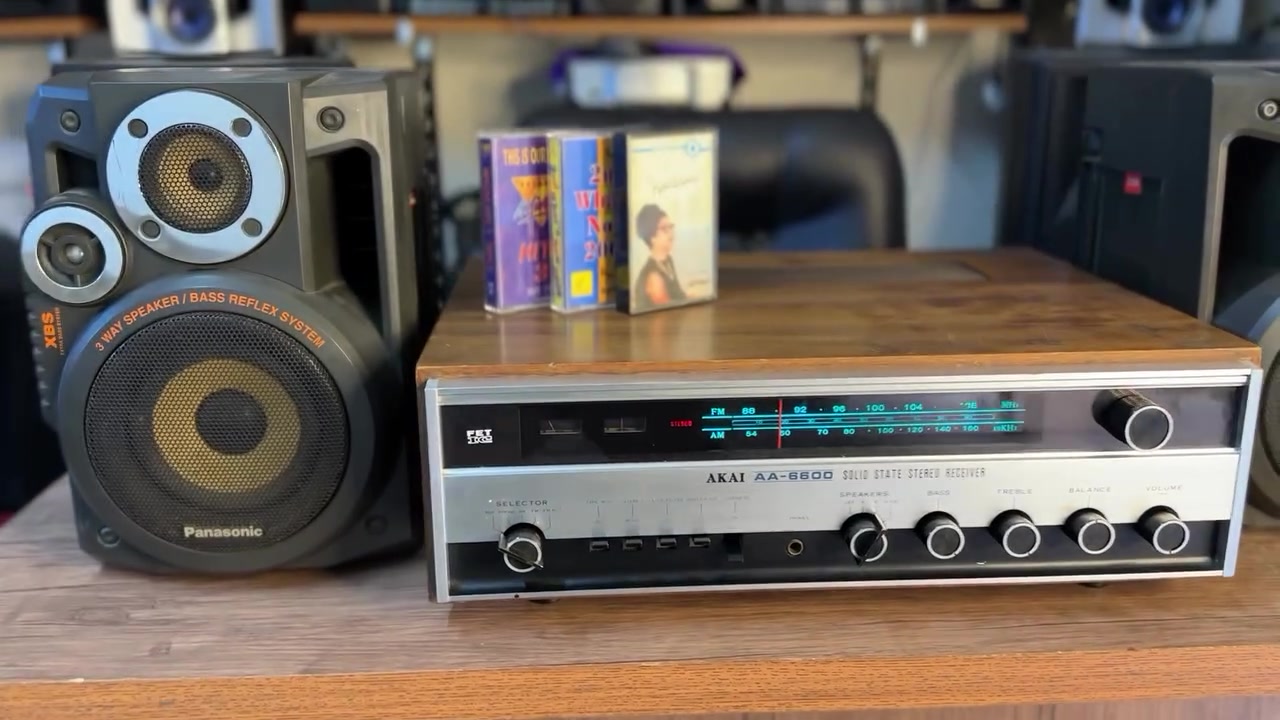تجربة الصوت فى جهاز (Amplifier Aki AA-6600) 💪🏼

صوت دافئ و قوى .. يُعيد الحنين إلى الماضى الجميل 😍


**إذا كنت صاحب هذا الإعلان وتريد حذفه لأي سبب، رجاءا أرسل رسالة إلى الدعم الفني**