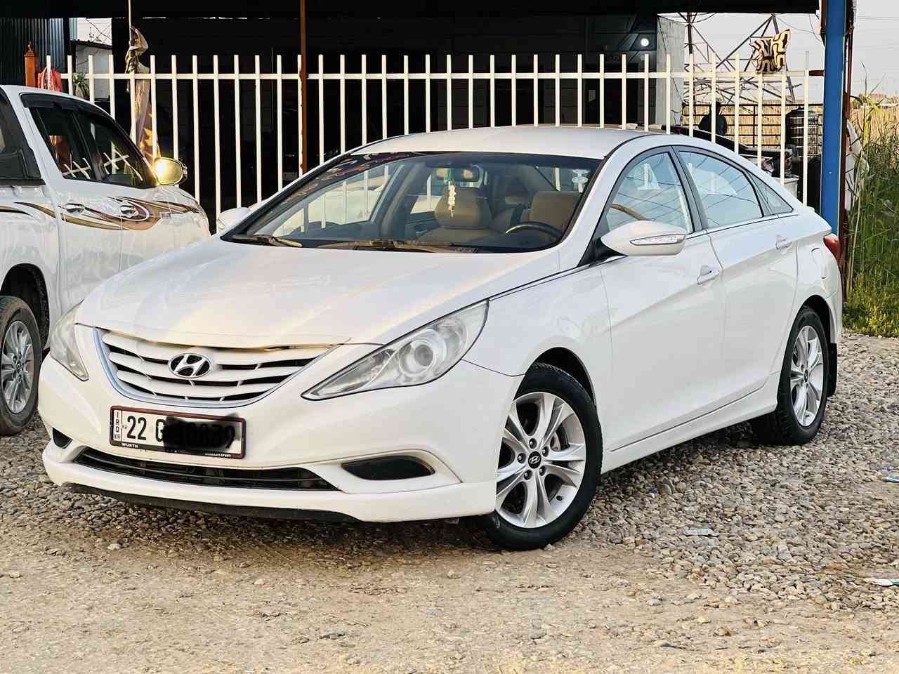 سوناتا 2013  خليجي كفاله عامه
سياره جديده كفاله عامه
مكينه 2400
قطعتين تبريد
كشن كهرباء
تخم تاير حداديه جديده
السعر 135$
***********  اتصال او واتساب
