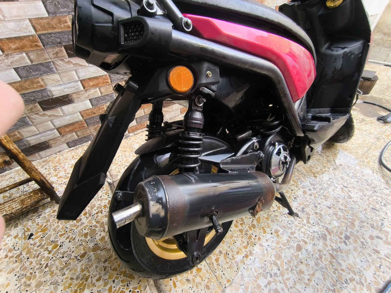 سلام عليكم دراجه سكنس جبلي للبيع الدراجه مكينه مكفوله كهرباءيات شغاله دراجه شلعه معدل مكاني ام الكبر السعر ٧٥٠ وبيها مجال قليل رقم الهاتف ***********
