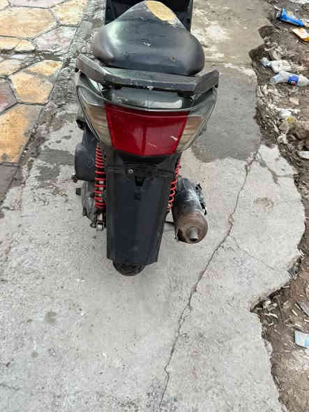 سكنس فحل نكره سلف كهربيات كلها شغاله الدراجه مكينه ناعمه خير من الله شغل وين ما يعجبك روح  البلديات السعر (550)***********
