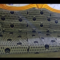 طخم ٩ مقاعد • مستعمل قليل • بيه مجال