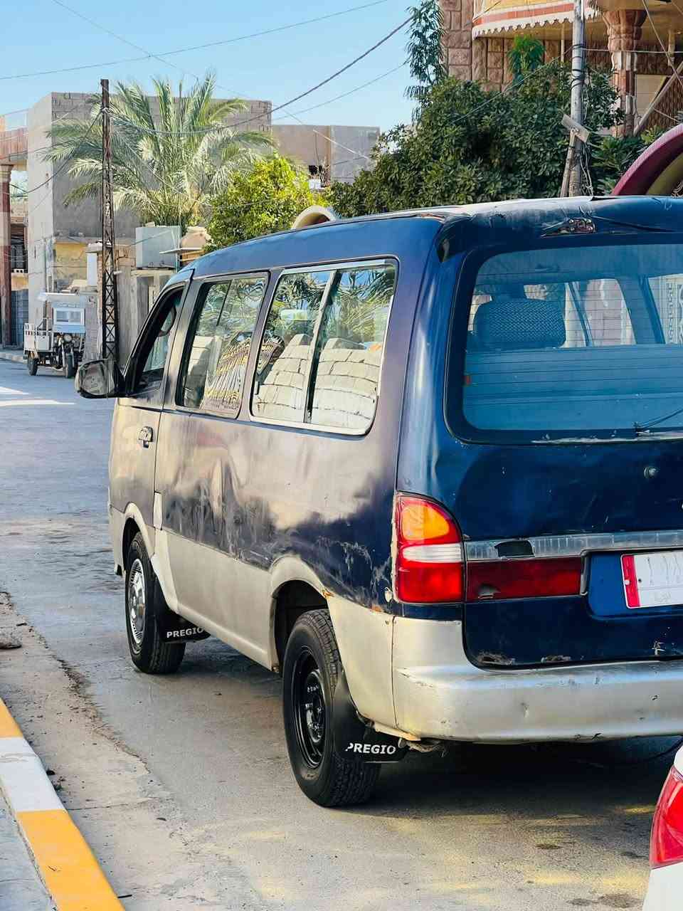 السلام عليكم كية بريجو للبيع موديل 96سنوية نافذة تريد تحويل تريد وكالة سيارة كير مكينة إكسل مكفول تحم تاير سلف داينمو باتري كلة تمام السعر 33عليهة هيئة تنزل من السعر 300الف مكان السيارة بغداد البياع تقاطع درويش /***********/
