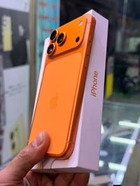 ايفون 17 برو ماكس • ٢٥٦ • مفتوح من الكارتون