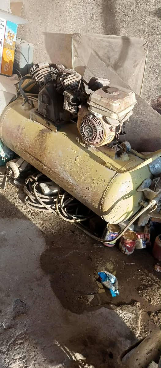 سلام عليكم مبرده السعر60وبيه مجال+تاروسه بانزين فقط حجم 200لتر السعر400وبيه مجال+فاره
فاره ب90 مكان كوت زين القوس شارع المدارس


**إذا كنت صاحب هذا الإعلان وتريد حذفه لأي سبب، رجاءا أرسل رسالة إلى الدعم الفني**