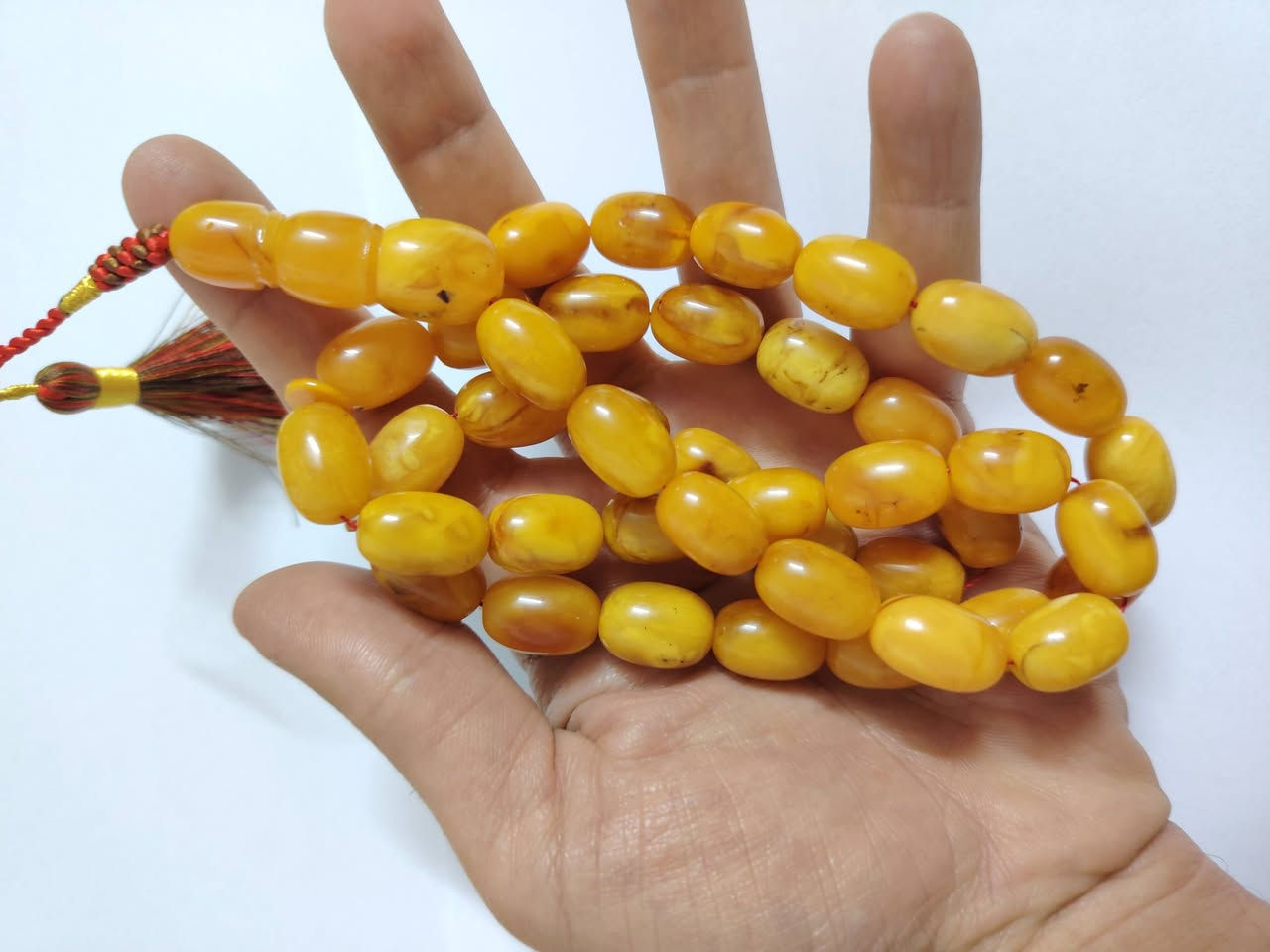 السلام عليكم كهرب بولوني حر طبيعي غير معرض للحرارة مغلف الوزن ٦٧ غرام شاهد ثلاث قطع عدد الخرز ٤١ خرزة


**إذا كنت صاحب هذا الإعلان وتريد حذفه لأي سبب، رجاءا أرسل رسالة إلى الدعم الفني**