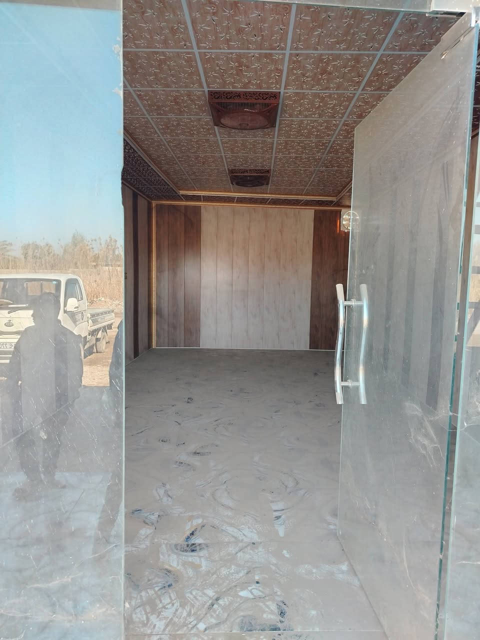 السلام عليكم ورحمة الله وبركاته
يوجد محل للإيجار يصلح لأن يكون عياده أسنان او مختبر او مكتبه او حلاقه المحل جاهز ومؤثث وكامل
العنوان شارع الفتوح بلقرب من الصيدليه للاستفسار ***********
