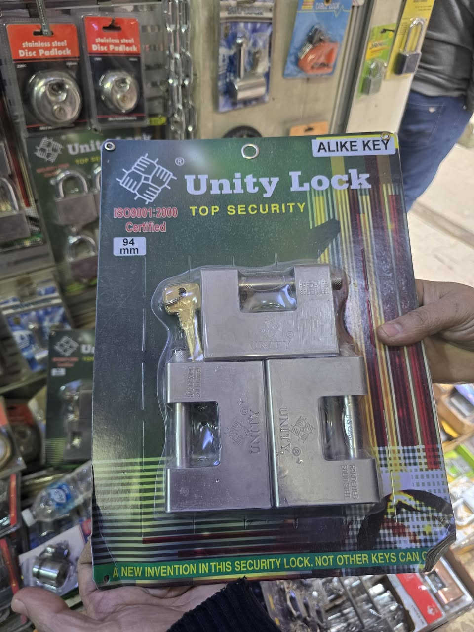 بعض الانواع الجديدة التي توفرت حديثاً 

كافة تفاصيل كل قفل وسعره مذكورة اسفل صورته

حسن الهاشمي لبيع كافة انواع القفل والكيلون والعدد الانشائية الاخرى بأفضل الاسعار وبالجملة والمفرد 

كما يتوفر توصيل لكافة انحاء العراق ✅✅

الموقع📍
بغداد - الرصافي - باب الاغا (سوق العدد) - مقابل سوق الصفافير

للتواصل والاستسفار

*********** - ***********
