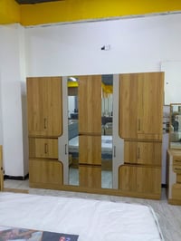 غرفه كامله للبيع للستفسار اتصل على هذا الرقم 07822504586