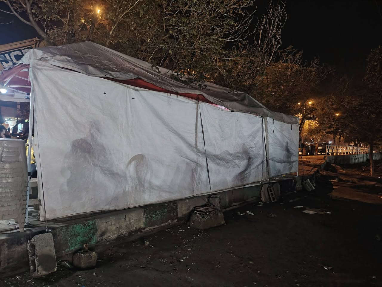 ئەم چایخانە بۆ فرۆشتن گازینۆ بەرام بەر پیتزای ئەحمەد


**إذا كنت صاحب هذا الإعلان وتريد حذفه لأي سبب، رجاءا أرسل رسالة إلى الدعم الفني**