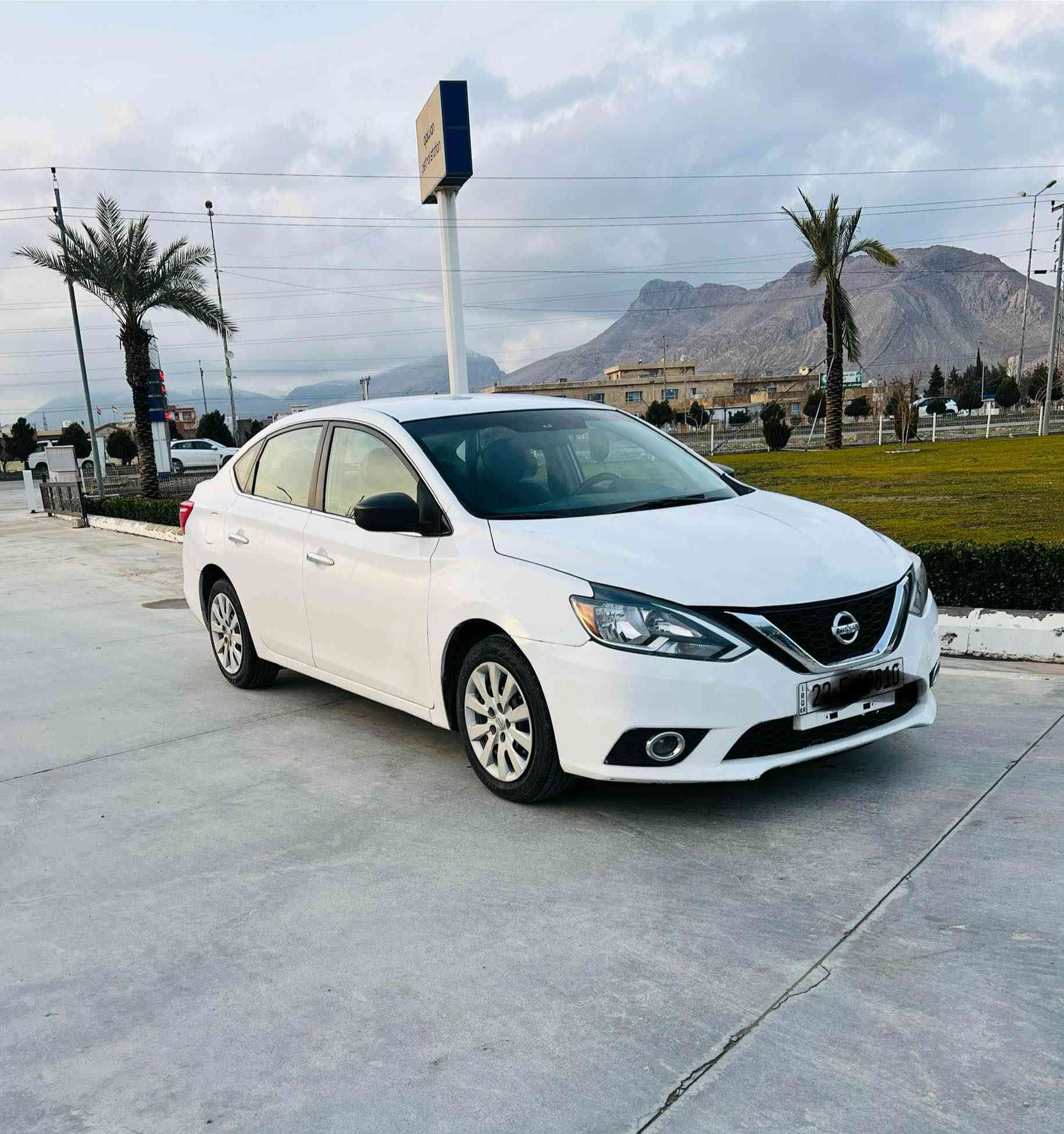 سێنترا مودێل 2016 بۆ فرۆشتن
تەنها ( 66 )هەزار مایل ڕۆیشتووە
گێڕو مەکینەی بەشەرتە بێ عەیب
سێ پارچەی تەنها پەمپە بەبێ ناوگرتن بەشەرت
بۆنید/دەرکی سایق/چملغ سایق بەدەنەشی نەگرتووە
سەنەوی تاکوو 2028/1 نوێیە تەحویل غەرامە بەشەرتە
وەکالەش دەکەم بەئارەزوی موشتەریی
بایی 108 وەرقەو کەمێک مەجال ..،
***********    watsap رانية, السليمانية
