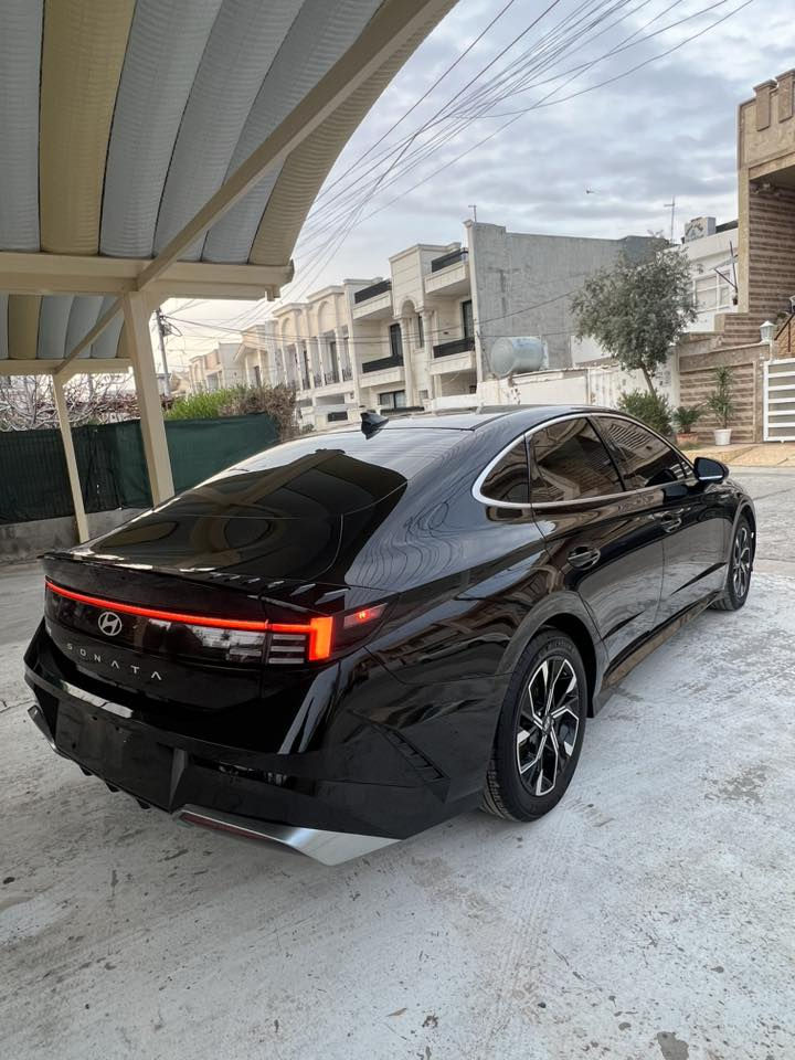 Hyundai Sonata Sel 2024
كلين تايتل✅ دبل بصمة بلادي✈️
من دعامية للدعامية كفالة عامة من صبغ و تعديل و تبديل 😎
بدون ارباك بدون حادث 
فول مواصفات بس مابي فتحة
دبل بصمه
تشغل عند بعد
لايتات ليد و زينون بلادي 
كشينات كهربائيه و هيتر 
ستيرن هيتر 
بريك بصمة
تبريد لمس
رادار امامي و مراية و رادار خلفى  
بعد هواي مواصفات بي
ماشيء 35 الف 
رقم شاصي مرفوع مع المنشور 
مكان سيارة
اربيل-هفالان-يم مطعم باب الحارة(ماكو  ١٠٠$ دلالية)
سعر سيارة
196 $  بيها مجال للشراي 
***********
***********
